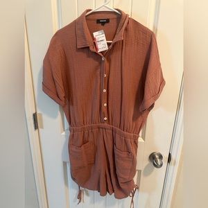 NWT Romper size